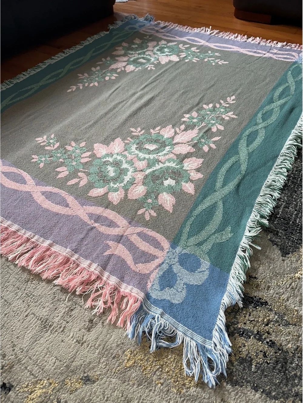 VTG Crown Crafts Fieldcrest Woven Grandmacore Throw Blanket 51 x 65